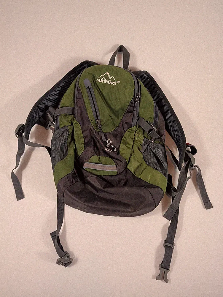 Sunhiker Cycling Hiking Backpack Green Small Lightweight Water Resistant Daypack